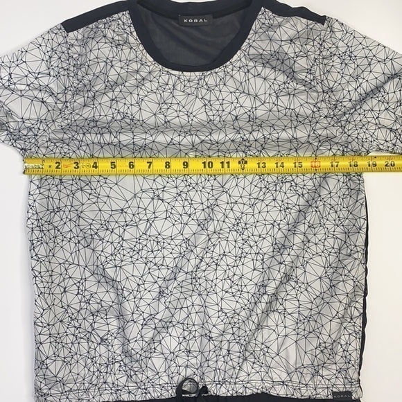 Koral Black & White Geometric Mesh Top - Picture 6 of 7